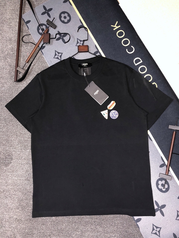 ブランドTシャツ正面デザイン